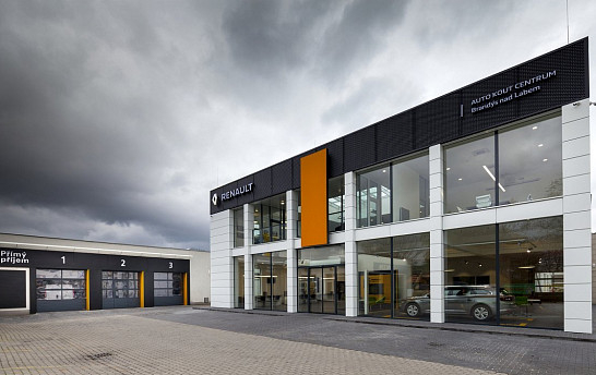 Otevření nového autosalonu Renault