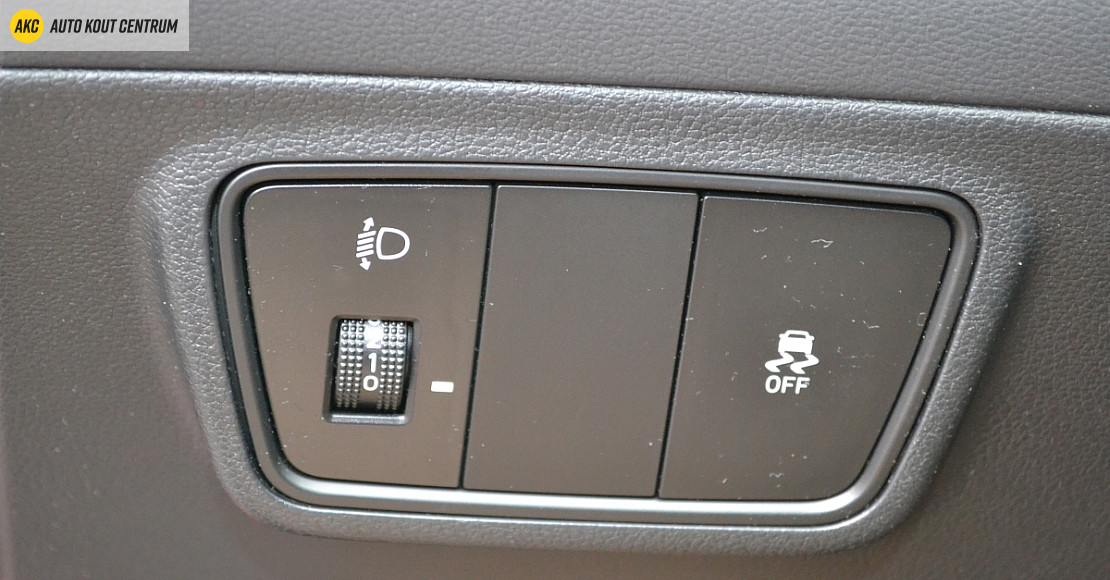 Hyundai Tucson 1,6 T-GDI  2WD DCT MHEV SMART NAVIGACE